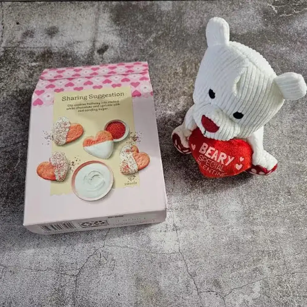 Strawberry Shortbread & Teddy