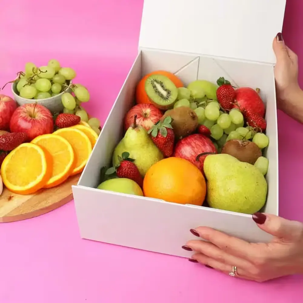 Fresh Seasonal Fruit & Chocolate Gift Box