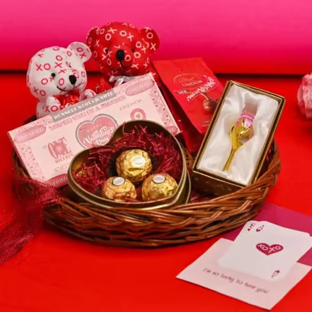 Romantic Bliss Rose, Teddies & Chocolates