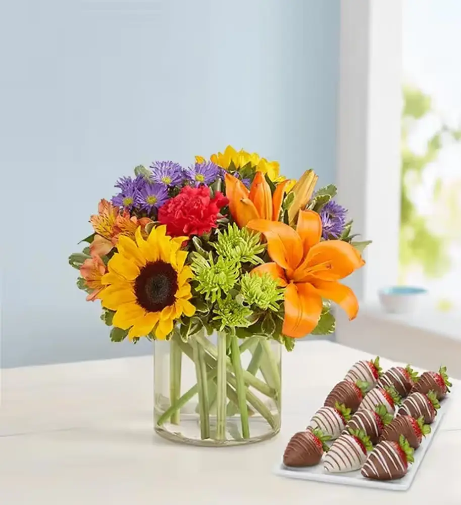 Floral Embrace Bouquet & Dipped Strawberries
