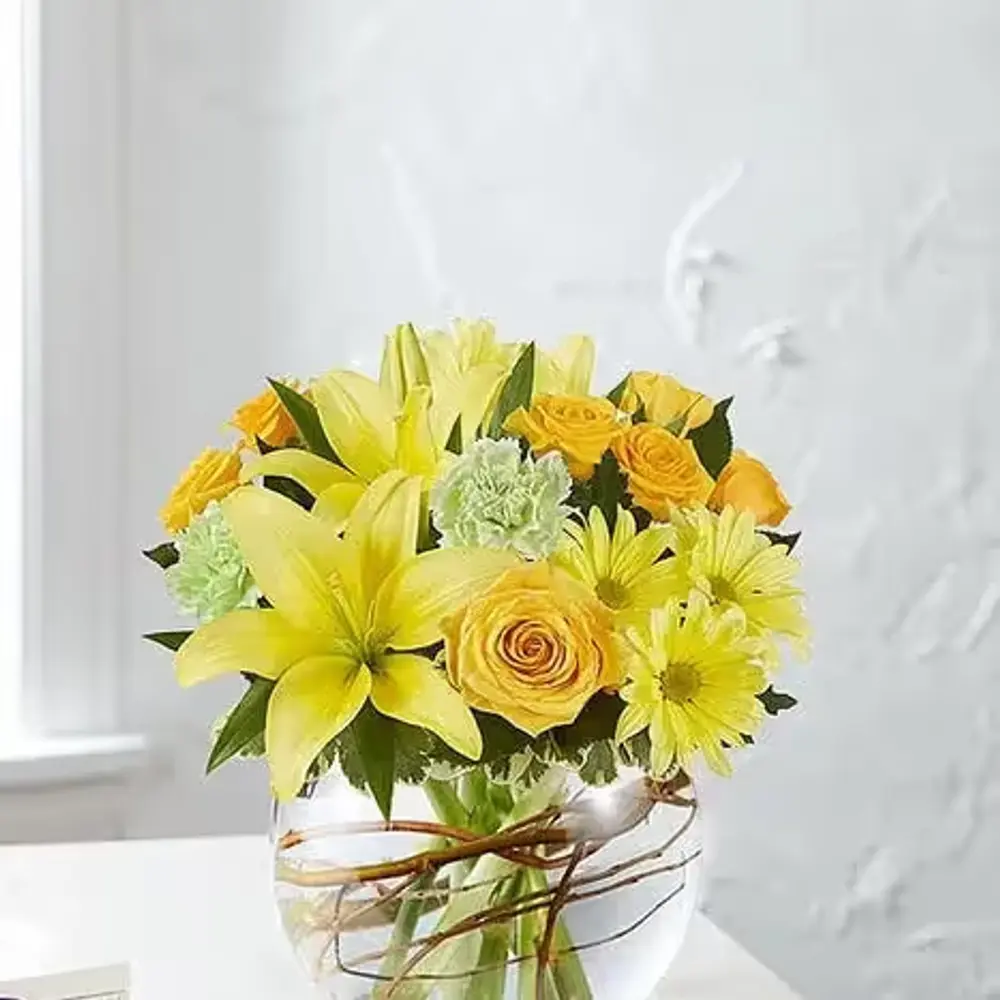 Smiling Surprise Yellow Bouquet