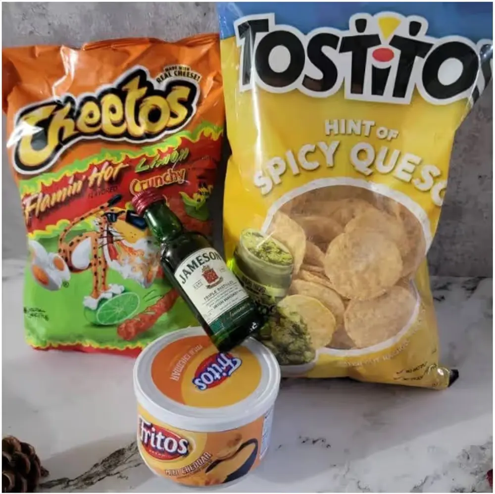 Cheesy Snacks & Jameson Party Set