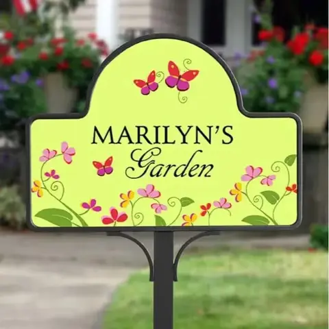 Personalized Floral Welcome Garden Magnet