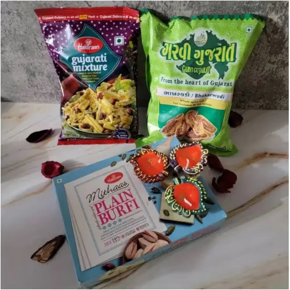 Diwali Sweet & Namkeen Combo