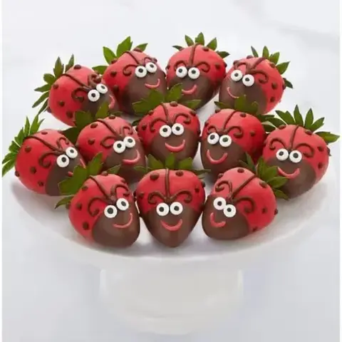 Ladybug Dipped Strawberries