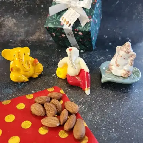 Ganesha Idol with Almonds in Gift Box
