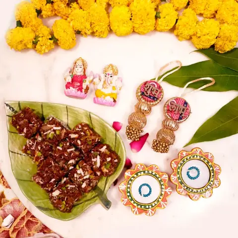 Laxmi Ganesha, Dodha Burfi & Decor