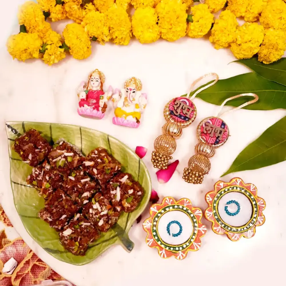 Laxmi Ganesha, Dodha Burfi & Decor
