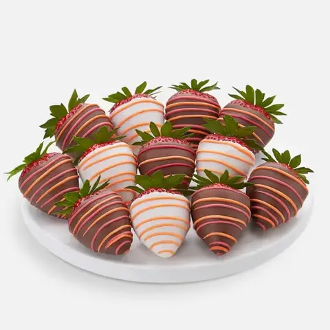 Autumn Drizzled Dipped Strawberries