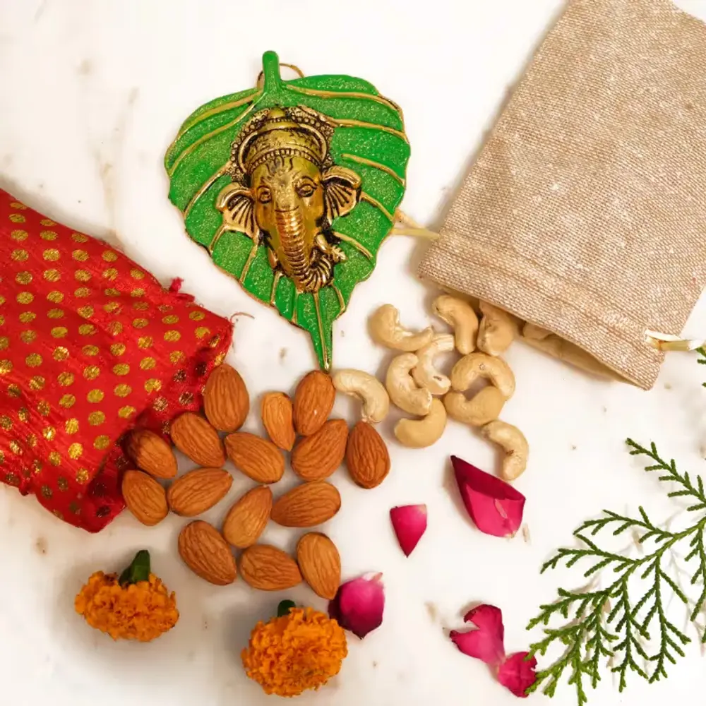 Ganesha Wall Hanging, Almonds & Cashews
