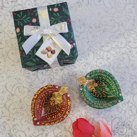 Seven Chakra Tree, Ganesha & Candle