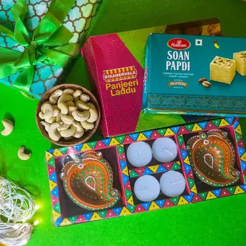 Diya & Tealight Set with Sweets