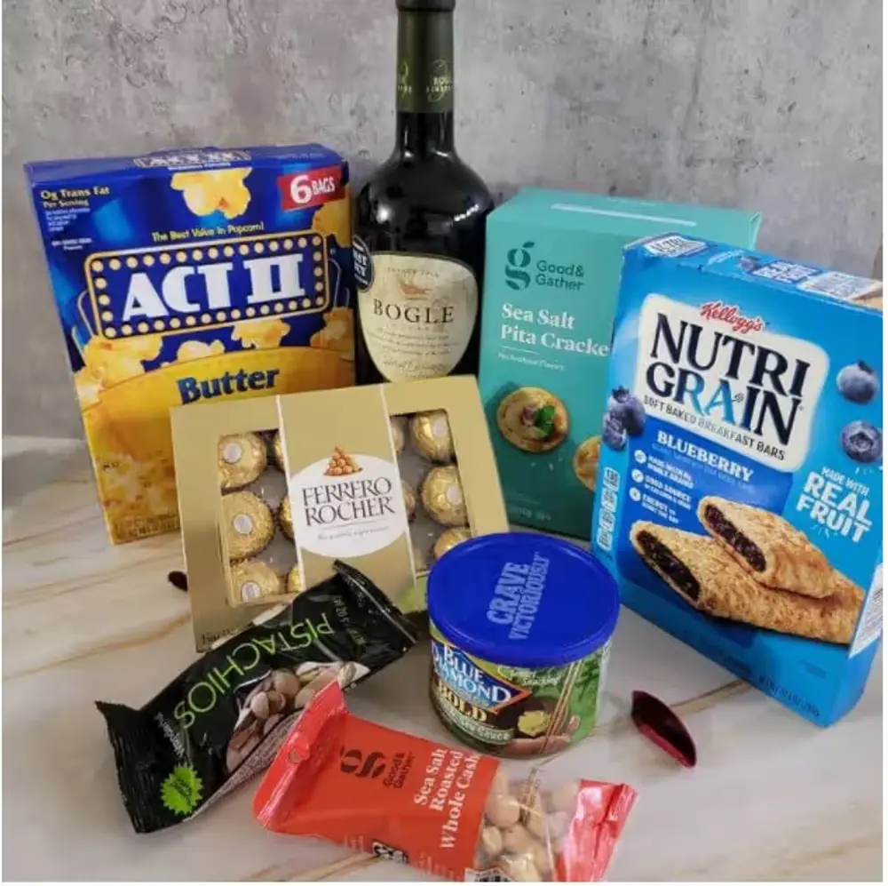 Cabernet, Ferrero Rocher & Snacks Hamper
