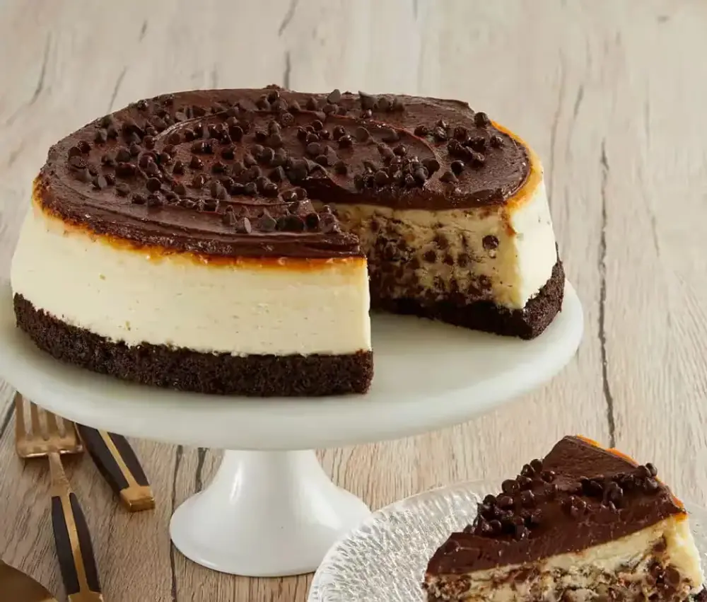 Creamy Chocolate Chip Cheesecake