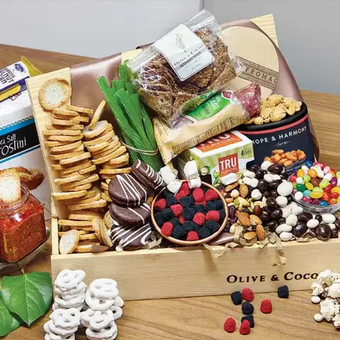 Gather & Share Snack Crate