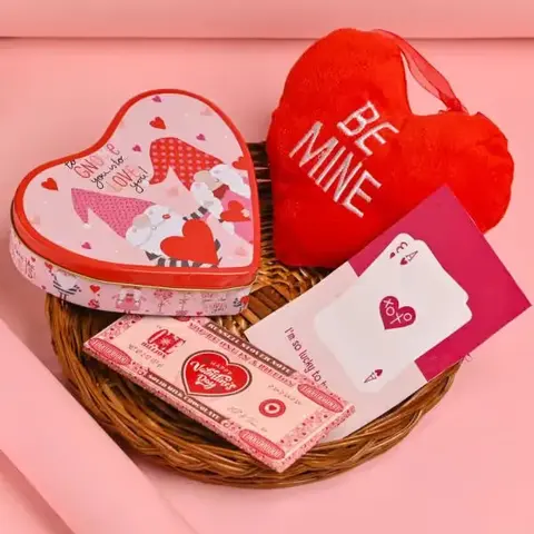 Heart Goodies & Chocolate Surprise
