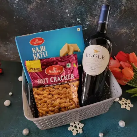 Kaju Katli & Nut Cracker with Bogle