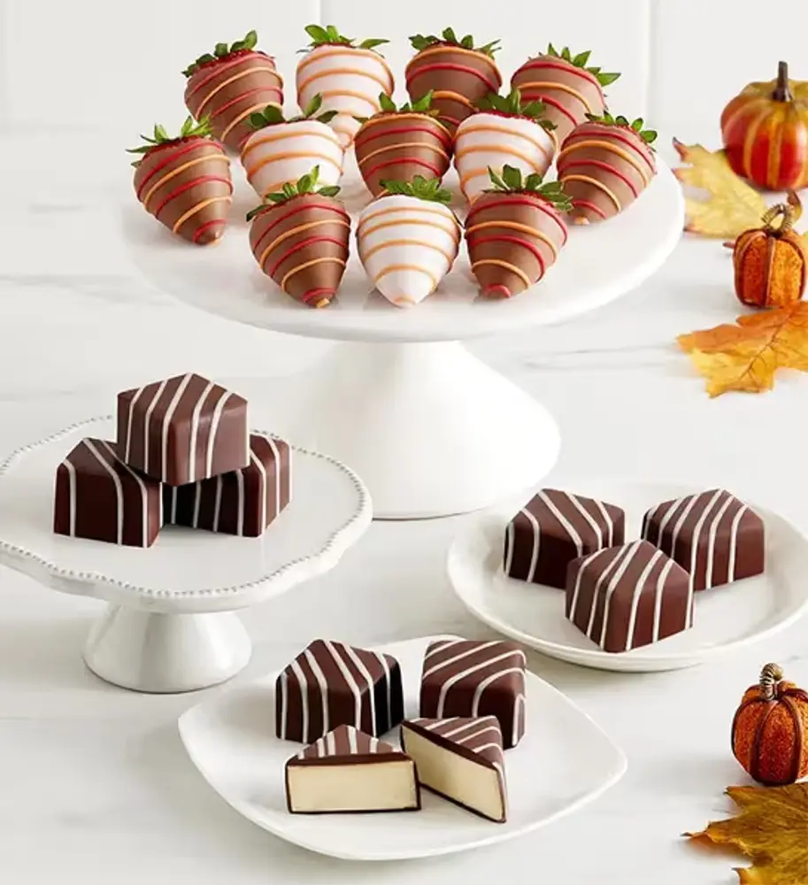 Autumn Cheesecake Bites & Dipped Strawberries