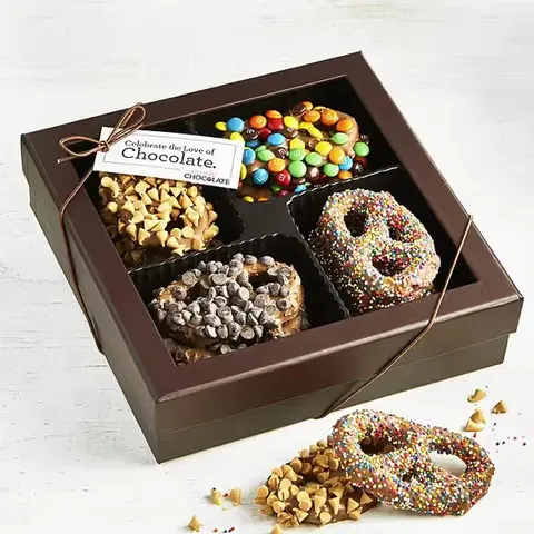 Candy-Topped Pretzel Twists, 13 Pieces