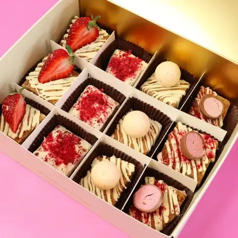 Golden Nutty Blondie Brownie Gift Box
