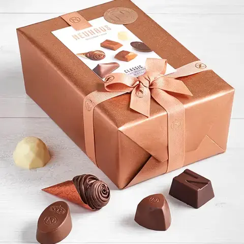 Neuhaus Classic Belgian Ballotin, 1 lb