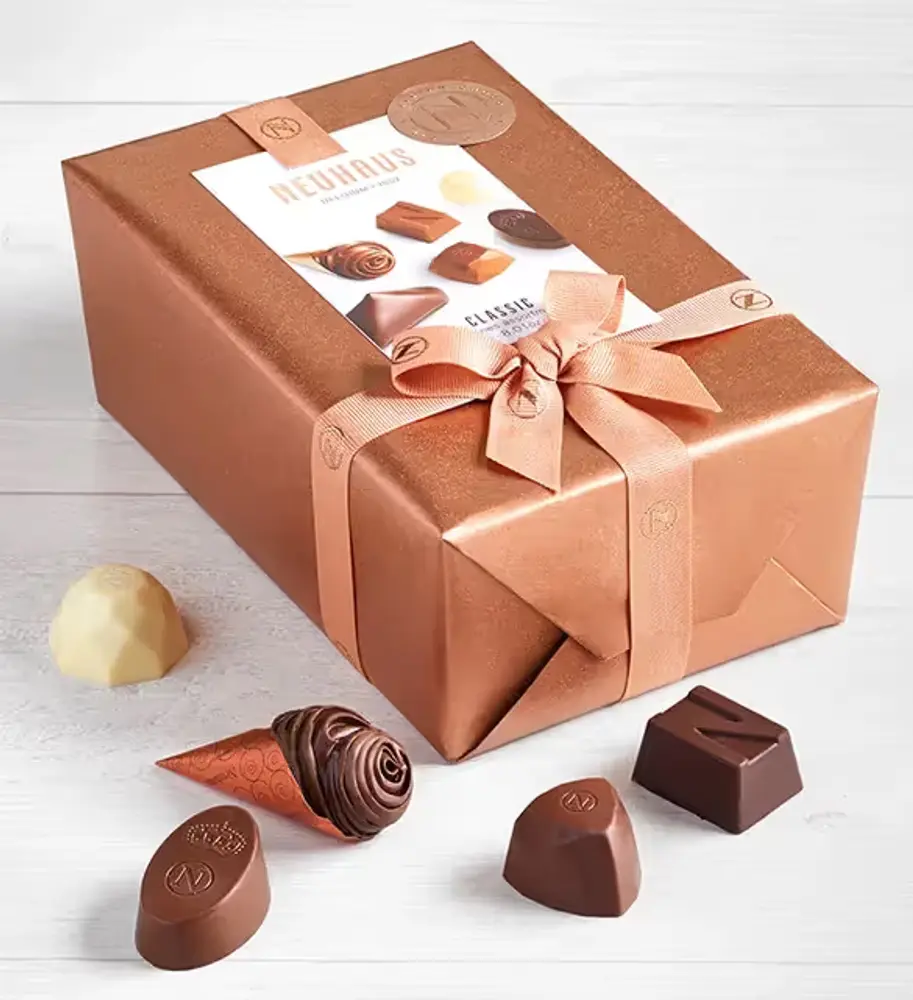 Neuhaus Classic Belgian Ballotin, 1 lb