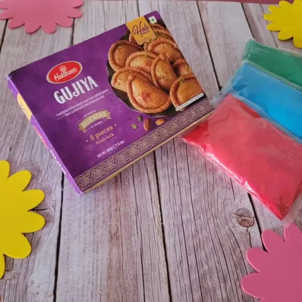 Gujiya & Gulal Combo