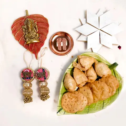 Wall Hangings, Snacks & Ganesha Decor