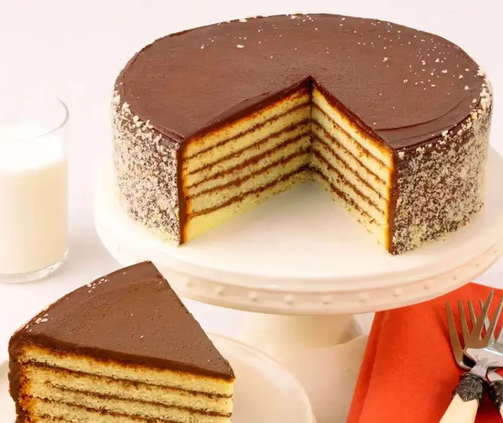 Southern-Style Golden Fudge Cake