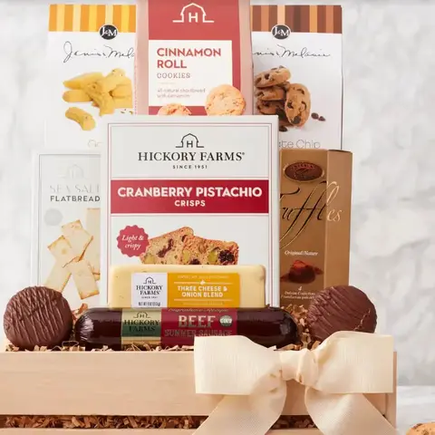 Deluxe Gourmet Snack Basket