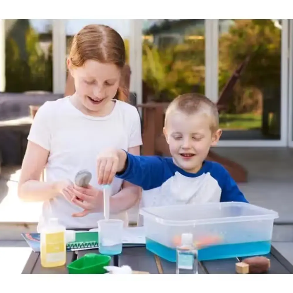 Ocean Oil Cleanup Science Kit