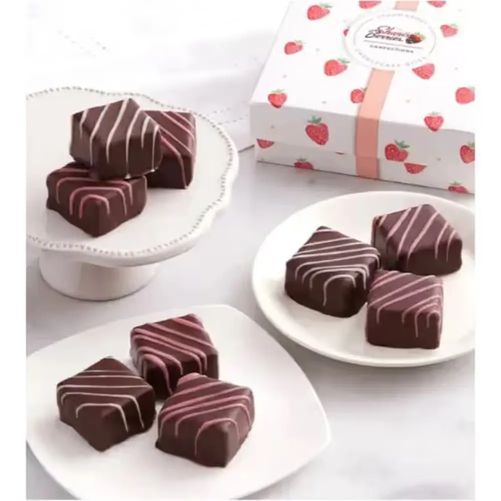 Strawberry Cheesecake Bites & Romance Berries
