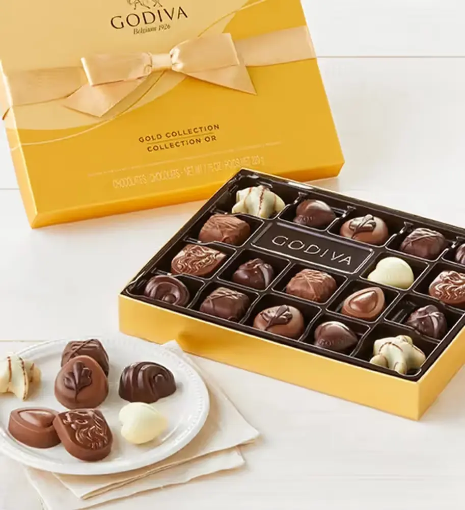 Godiva Gold Ballotin Collection, 19 Pieces