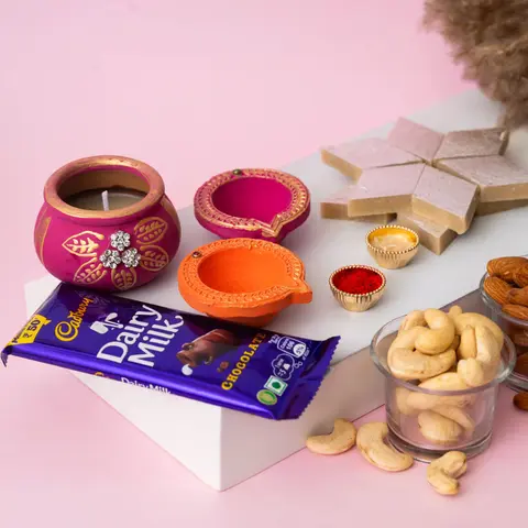 Diya Set with Sweets & Dairy Milk