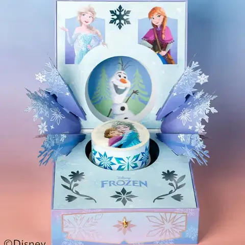 Disney Frozen Pop-Up Box with Blue Raspberry Cake