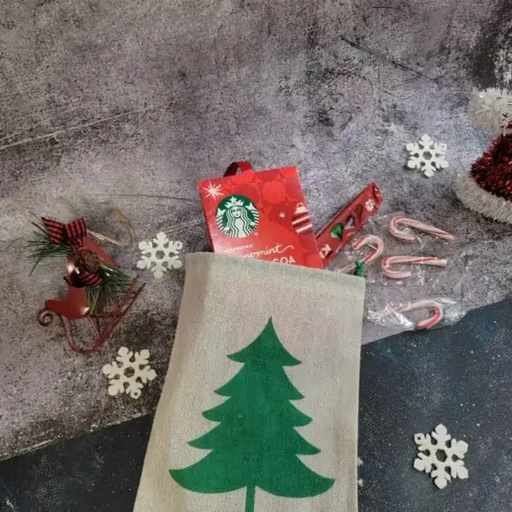 Hot Cocoa, Kisses & Candy Canes Bag