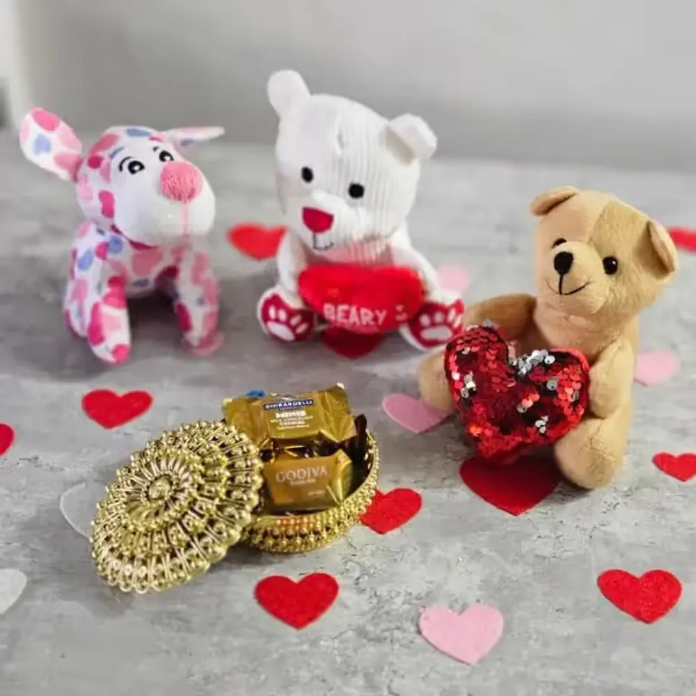 Teddy Trio & Golden Candy Box