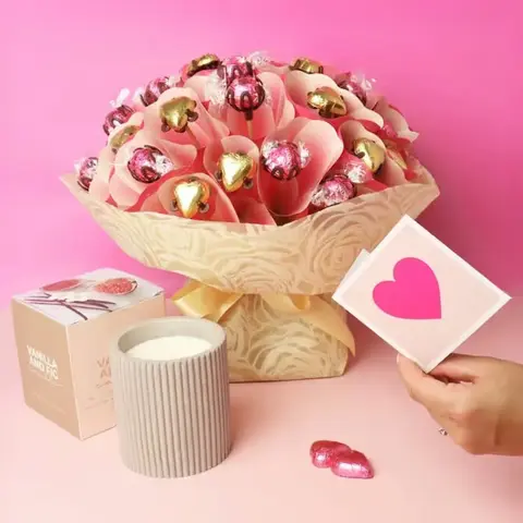 Mum's Chocolate Bouquet & Candle Gift Set