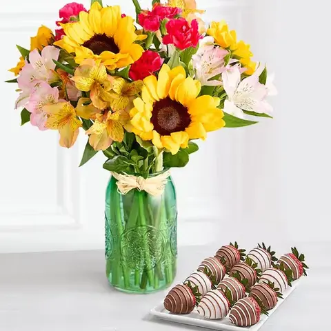 Radiant Sunset Bouquet & Dipped Strawberries