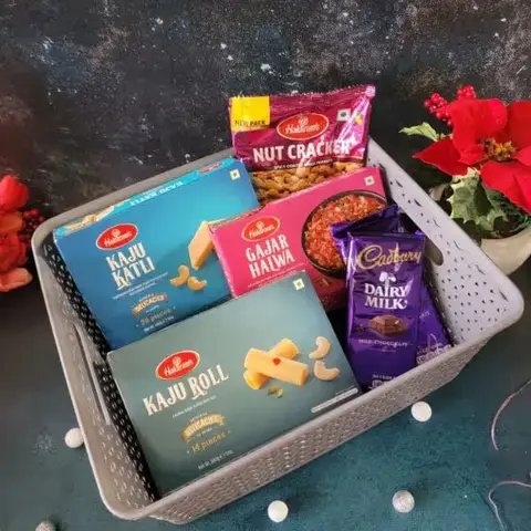 Indian Sweets, Namkeen & Chocolate Set