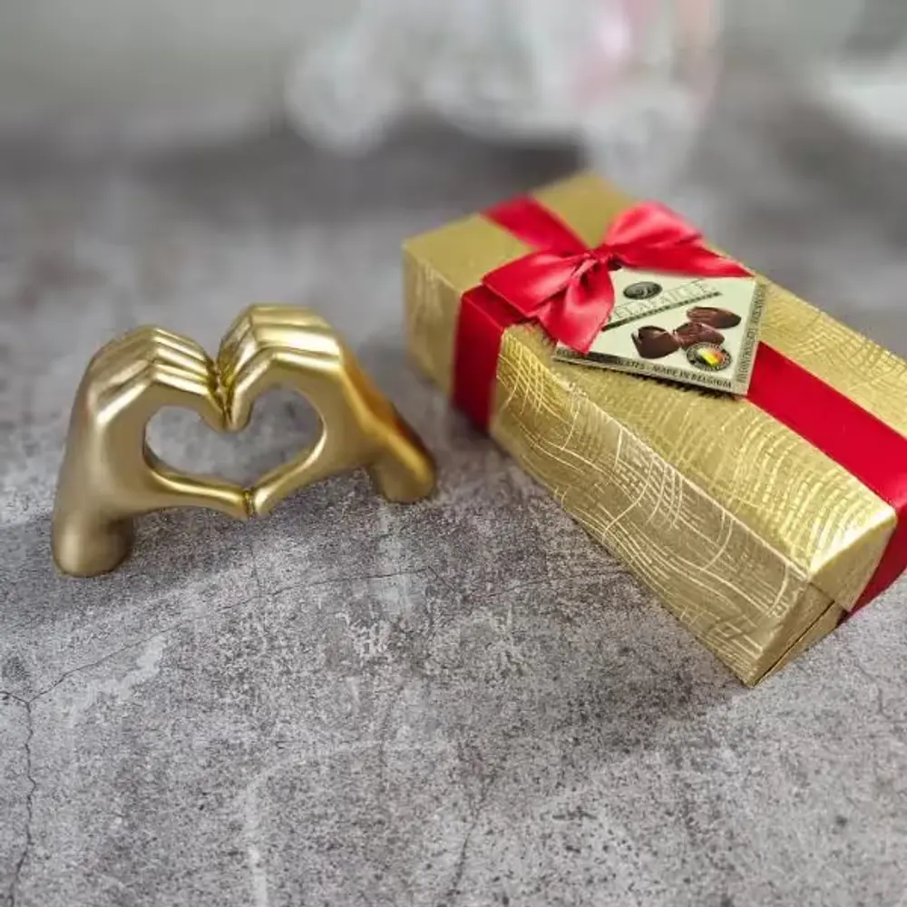 Belgian Chocolates & Love Finger Statue