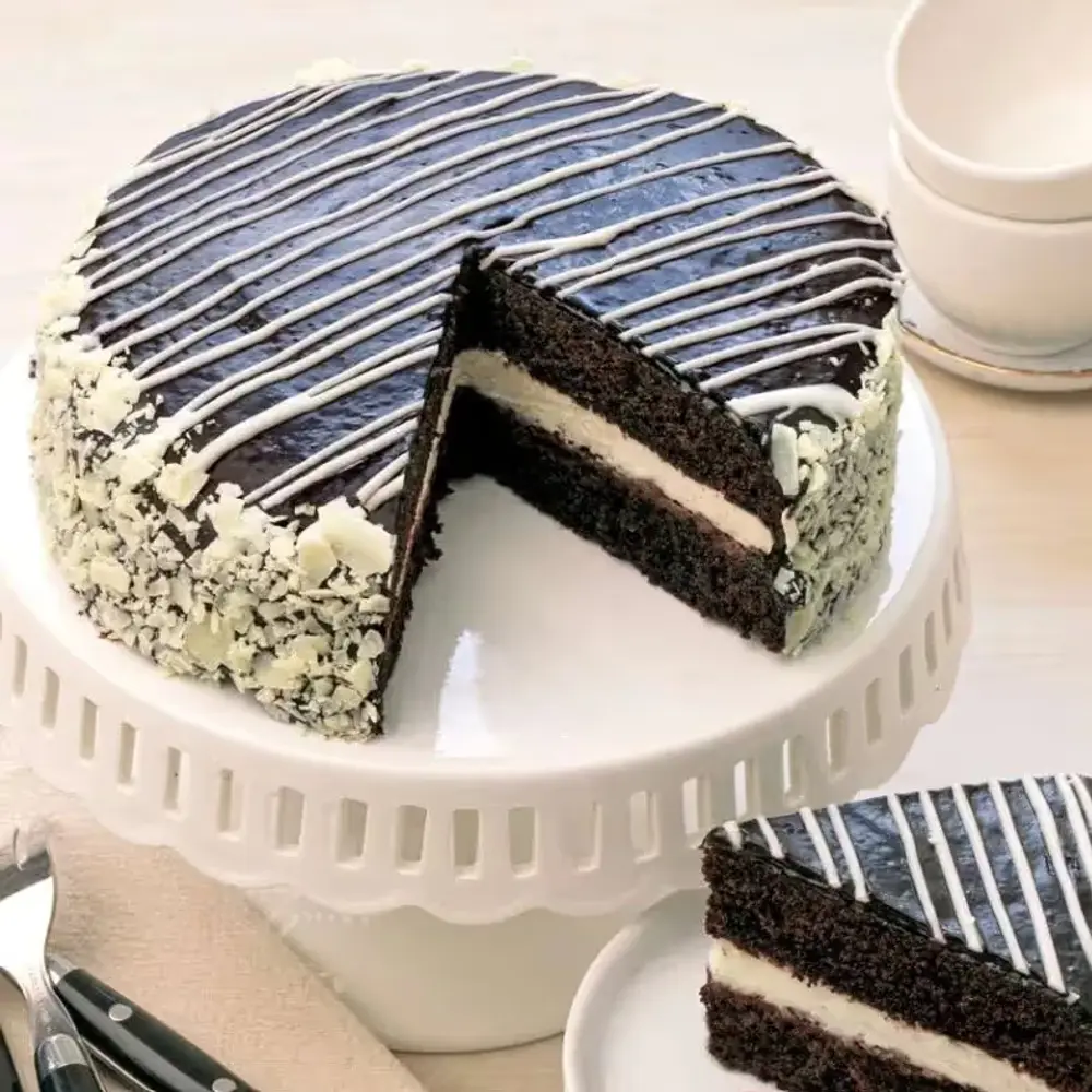 Black and White Chocolate Mousse Cake